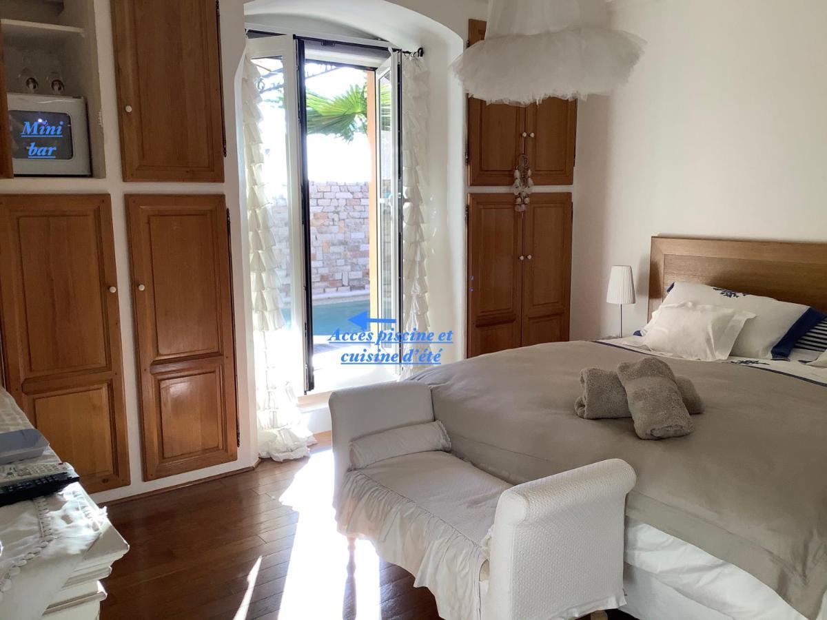 Guest house Les Grimaldines - Maison D'Hotes 2*