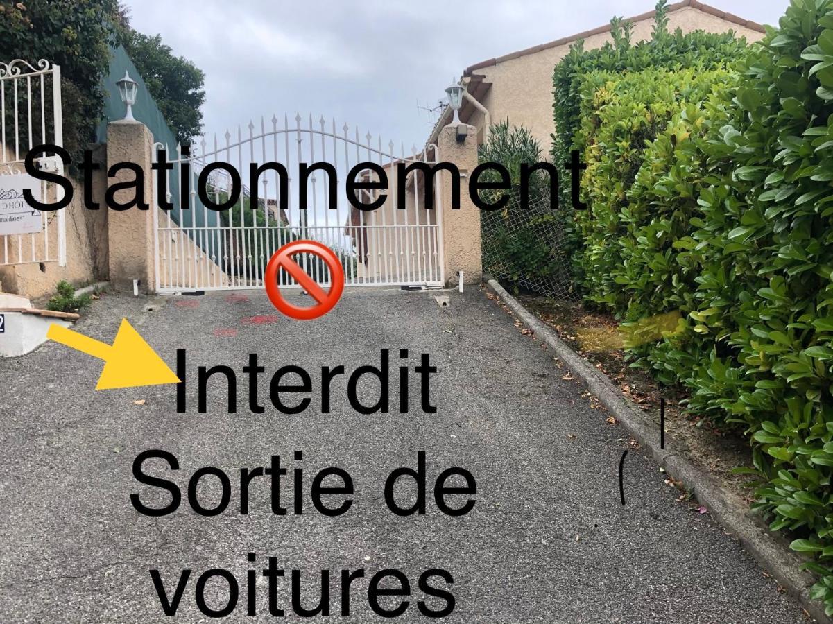 Guest house Les Grimaldines - Maison D'Hotes 2*