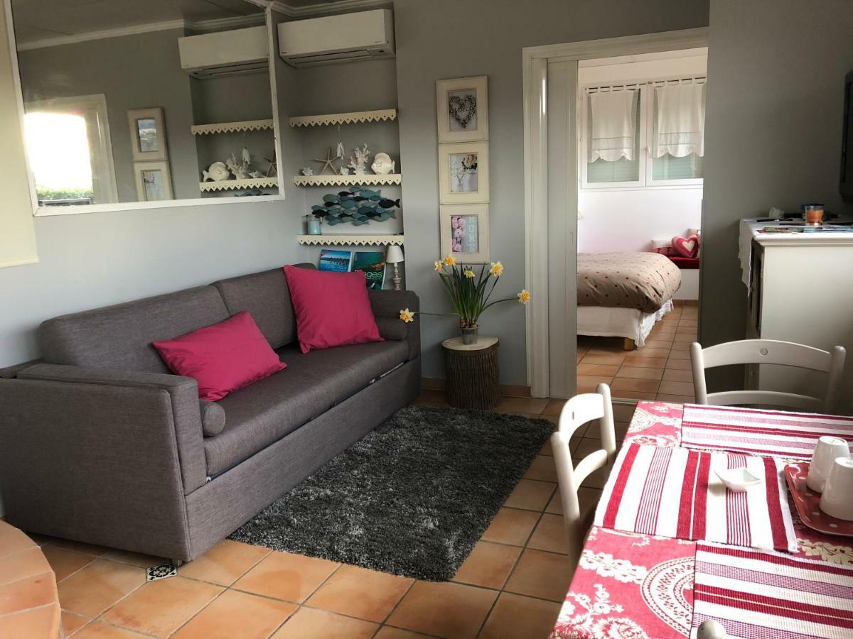 Guest house Les Grimaldines - Maison D'Hotes